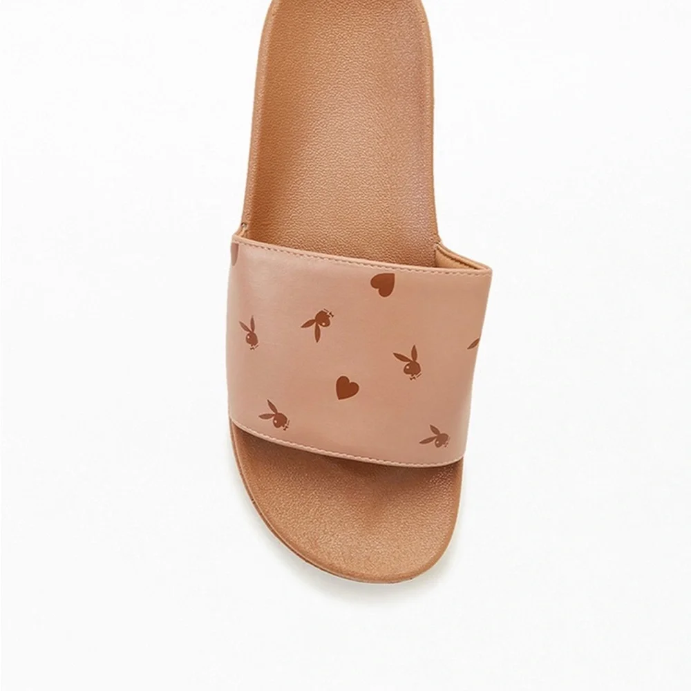 Playboy Women's Brown Bunny Slide Sandals Size 6 - Picture 5 of 5